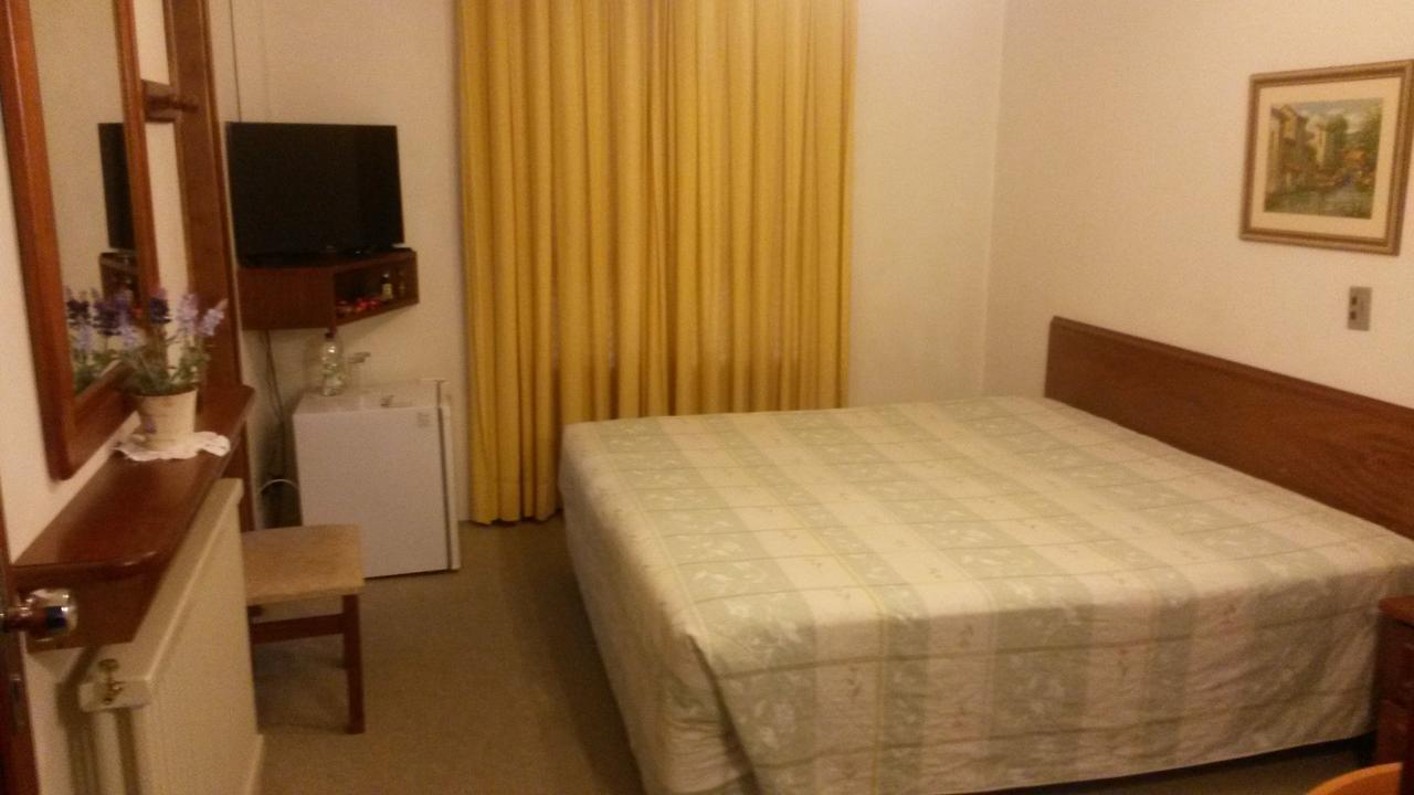 Hotel San Carlos Carlos Barbosa Bagian luar foto