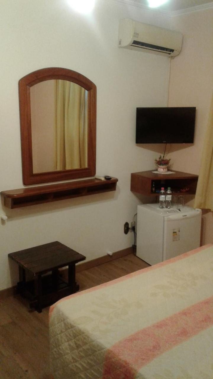 Hotel San Carlos Carlos Barbosa Bagian luar foto